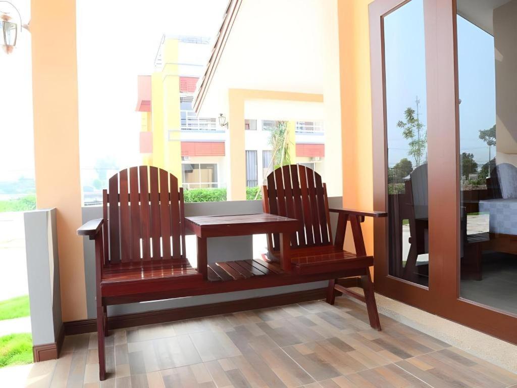 Juntima Boutique Hotel Phetchaburi Dış mekan fotoğraf