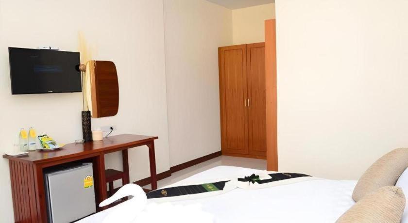 Juntima Boutique Hotel Phetchaburi Dış mekan fotoğraf